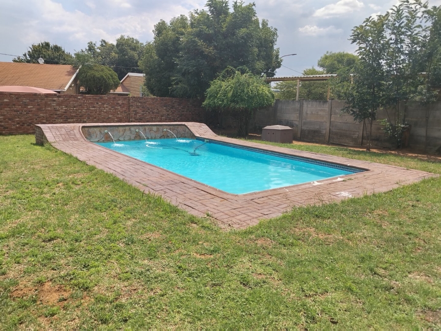 3 Bedroom Property for Sale in Orkney North West